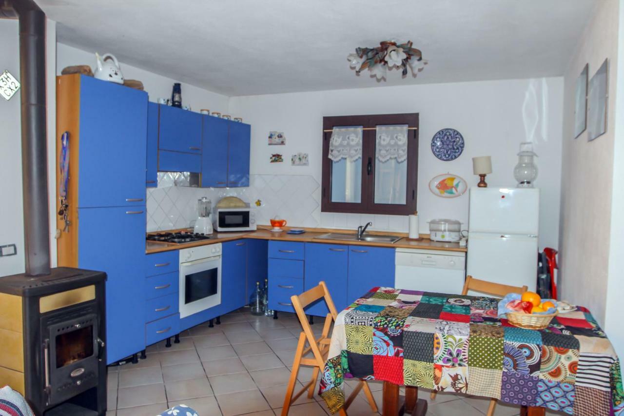 Portopollo Apartment Porto Pollo Ngoại thất bức ảnh